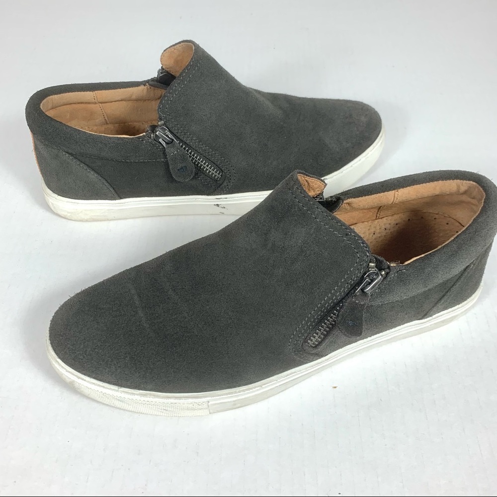 Gentle Souls Kenneth Cole Lowe Suede Gray Sneakers